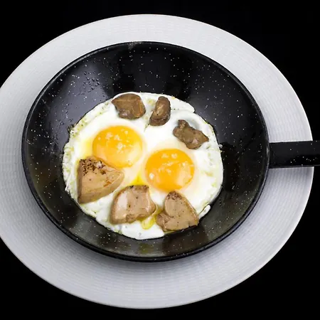 Beatriz Auditorium & 4*