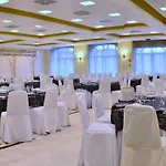 Beatriz Auditorium & מלון 4*
