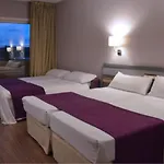 Beatriz Auditorium & 4*