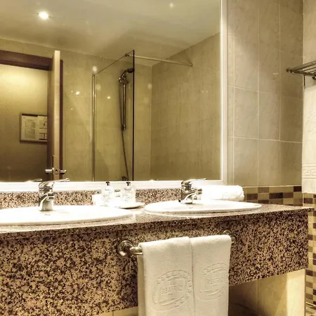 Hotel Beatriz Auditorium & Toledo