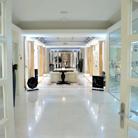 Beatriz Auditorium & Hotel 4*