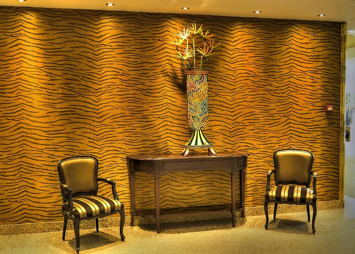 Hotel Beatriz Auditorium & Toledo