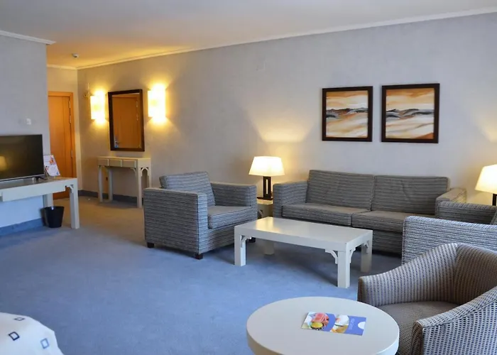 מלון Beatriz Auditorium & 4*